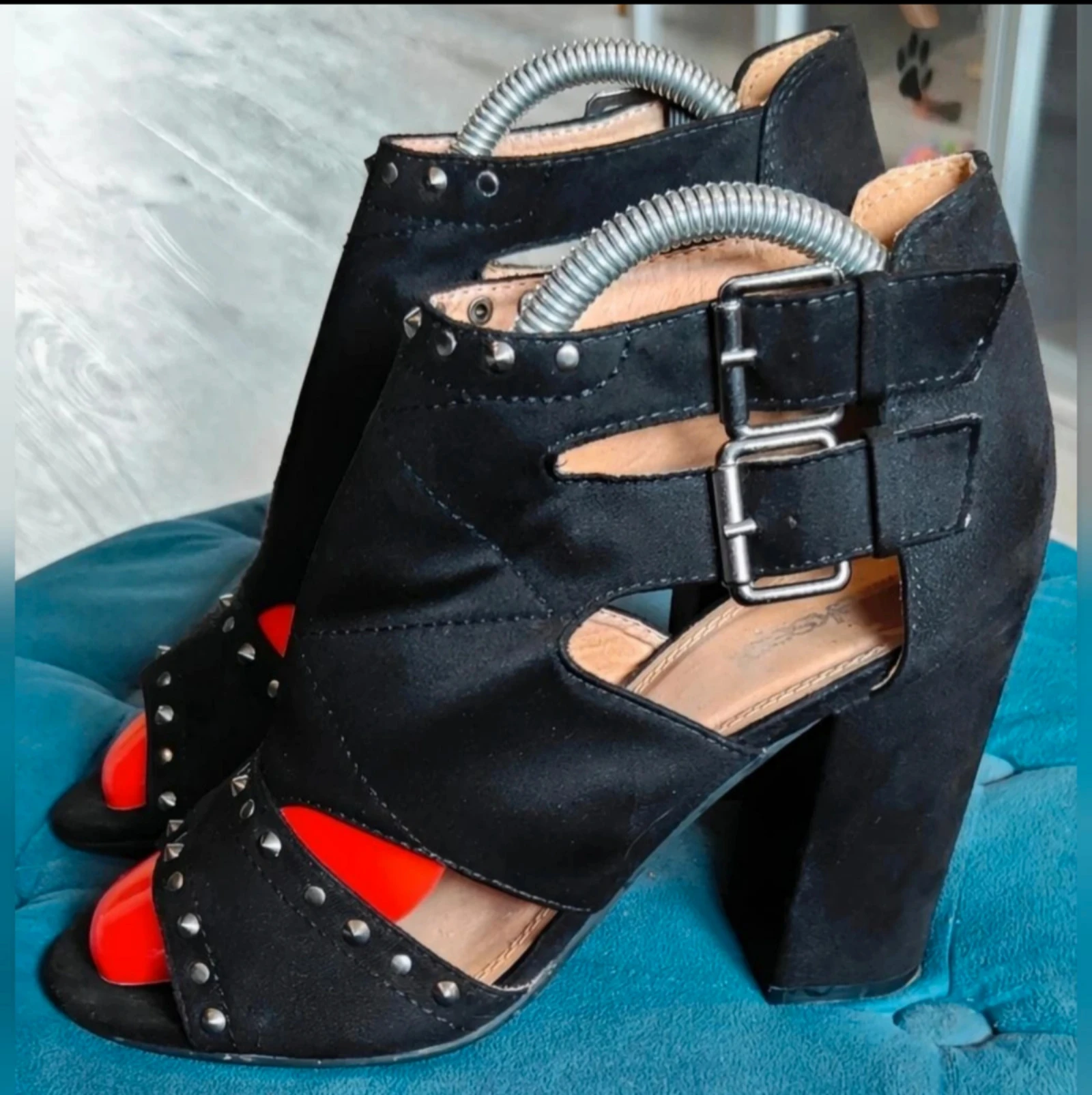 Nette Zwarte sandalen met studs Eksept maat 38